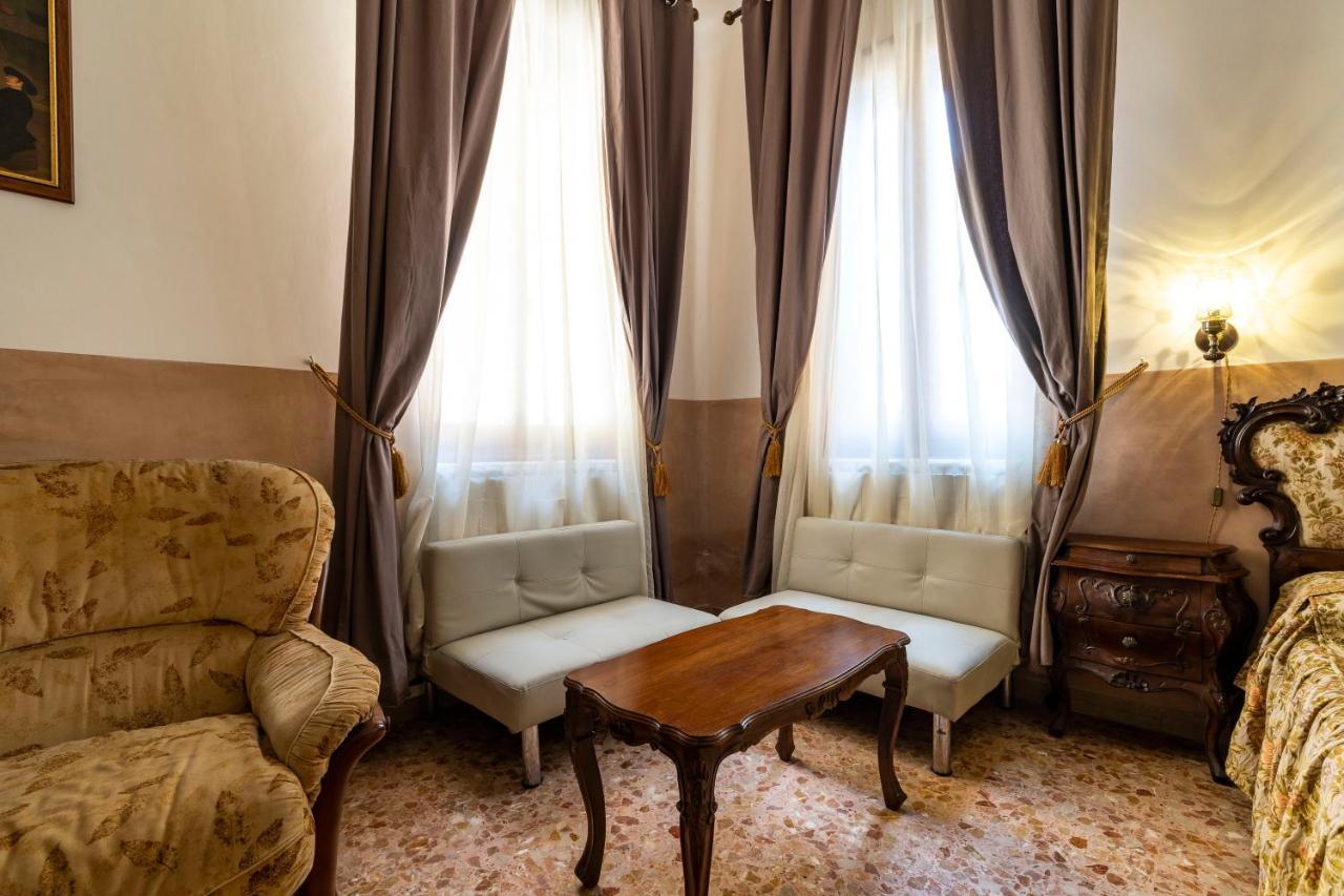 Queen House Apartamento