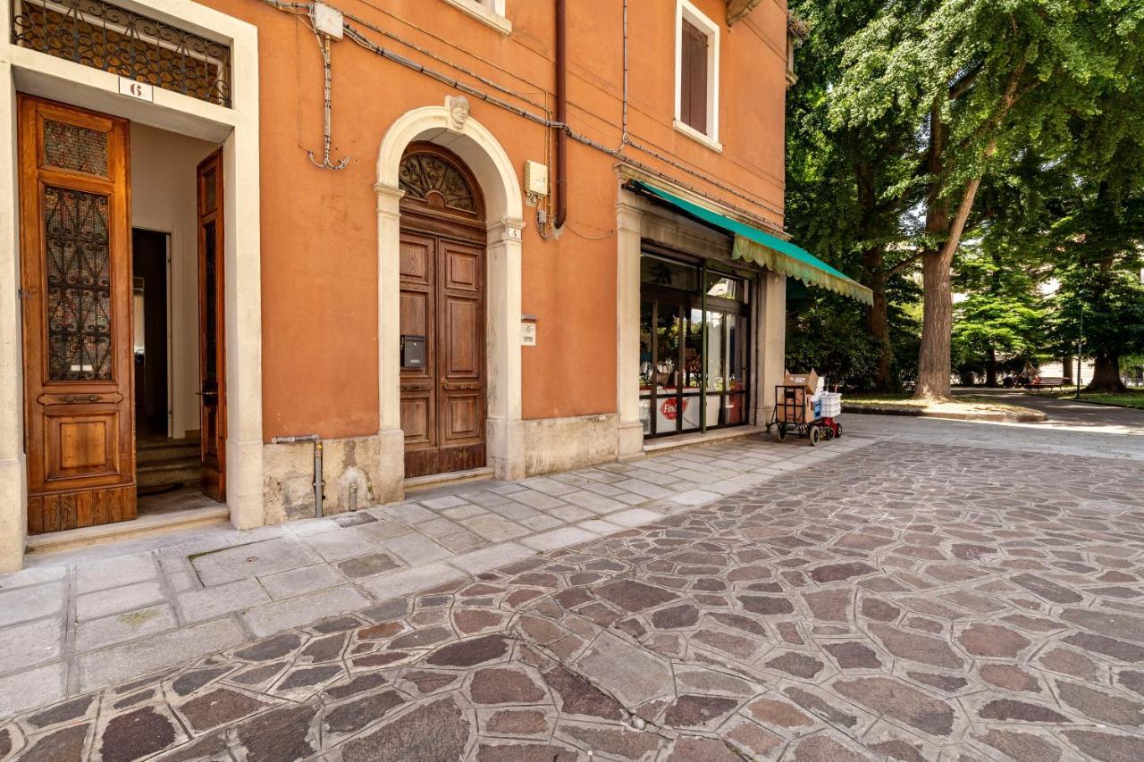 Queen House Venezia Apartamento *