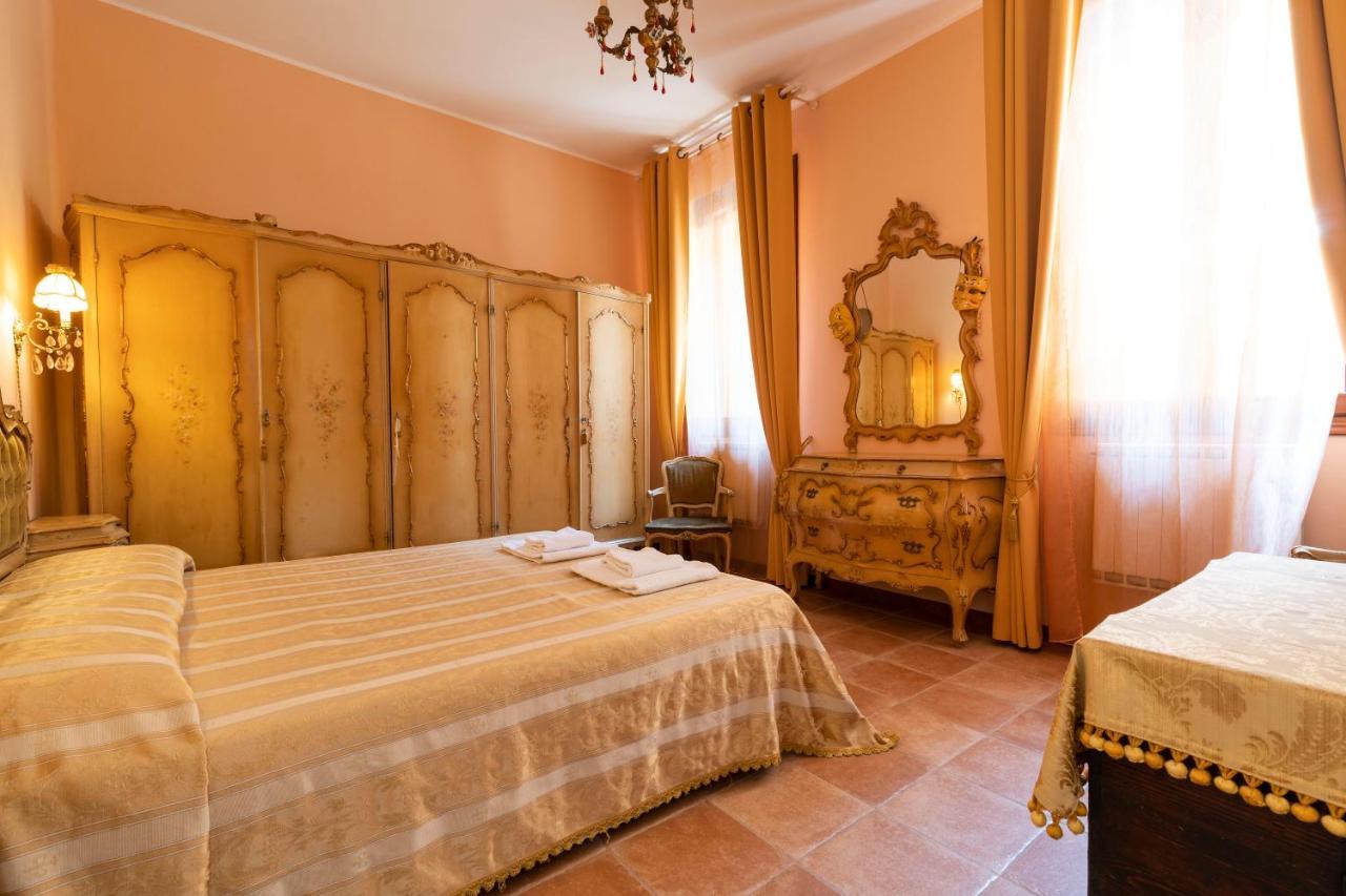 Queen House Venezia Apartamento